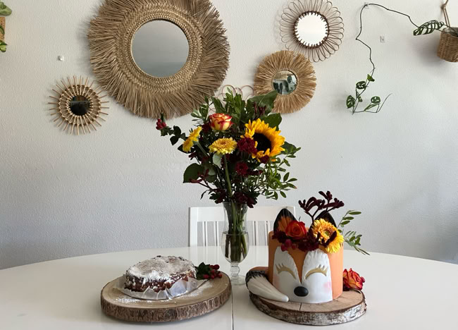 Cuire La Pâte Sur Un Plateau à Gâteau à Tige Courte